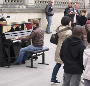 paris pianist